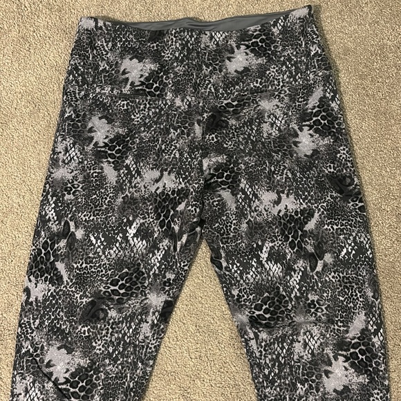 Leggings - Picture 3 of 5